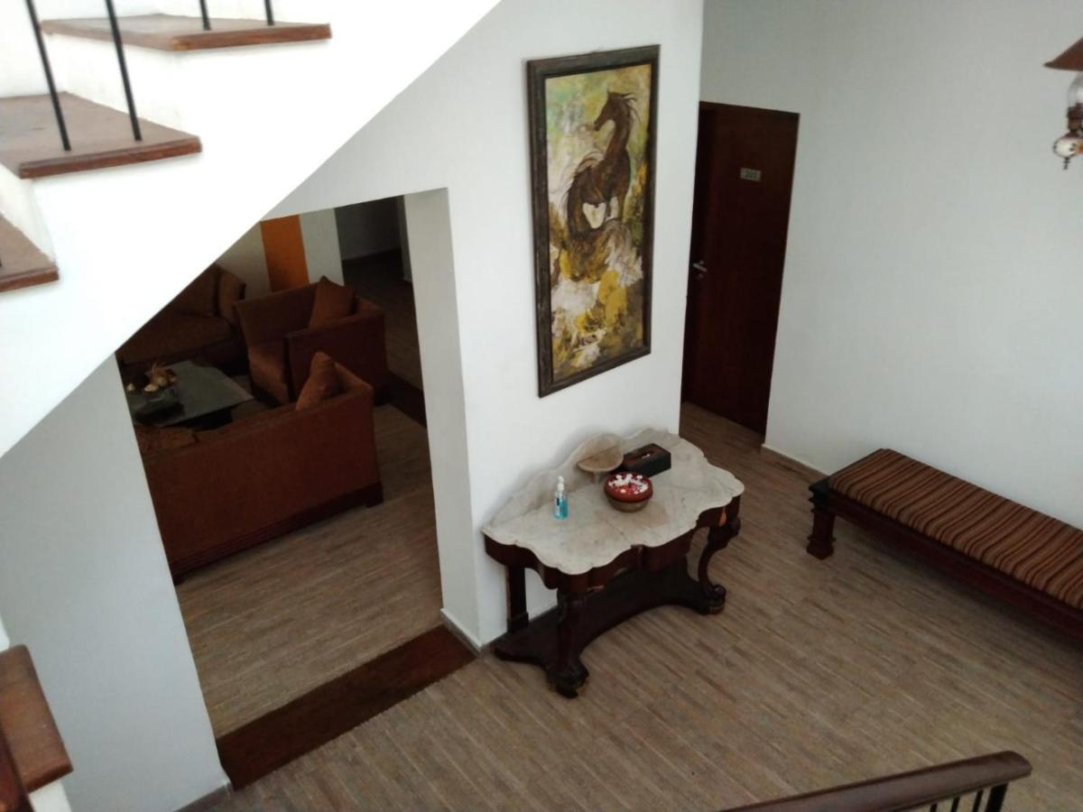 Ellen\u2019s Place Colombo Exterior foto