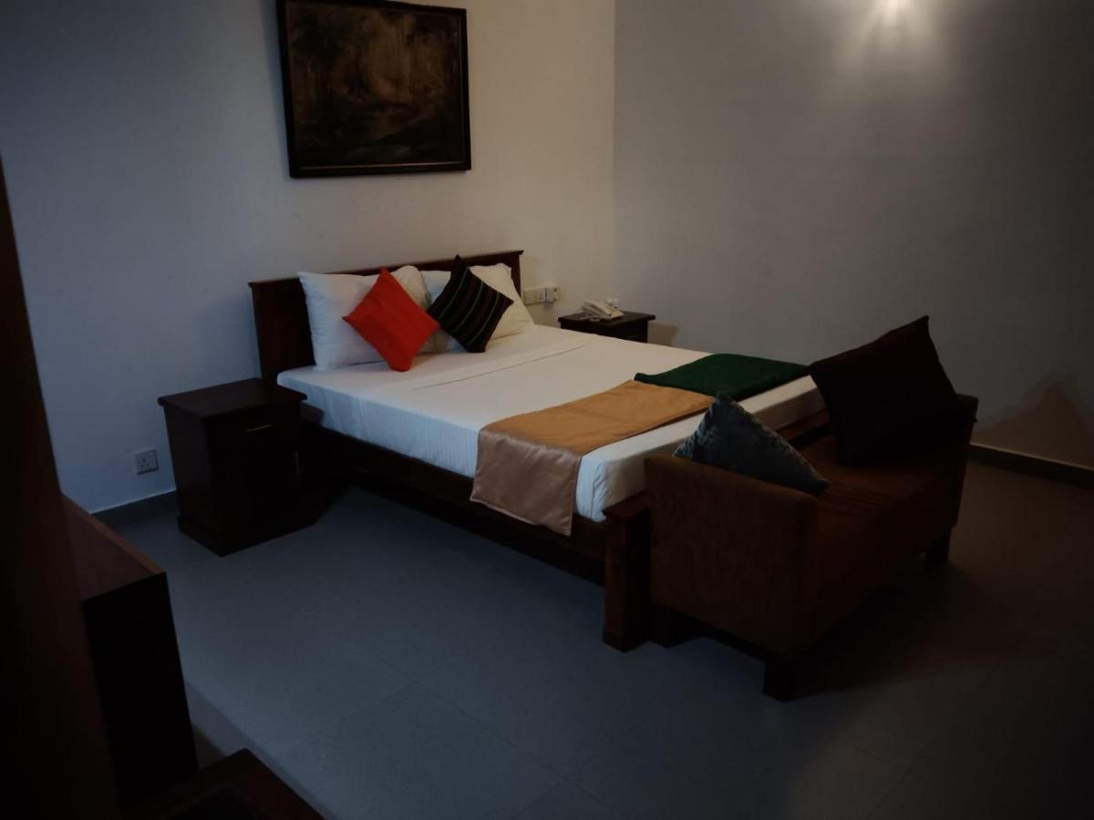 Ellen\u2019s Place Colombo Exterior foto