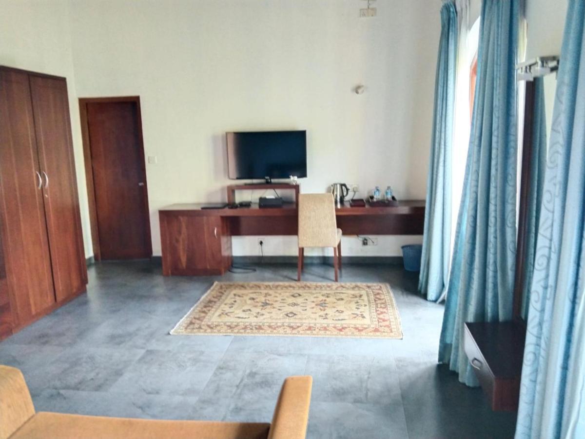 Ellen\u2019s Place Colombo Exterior foto