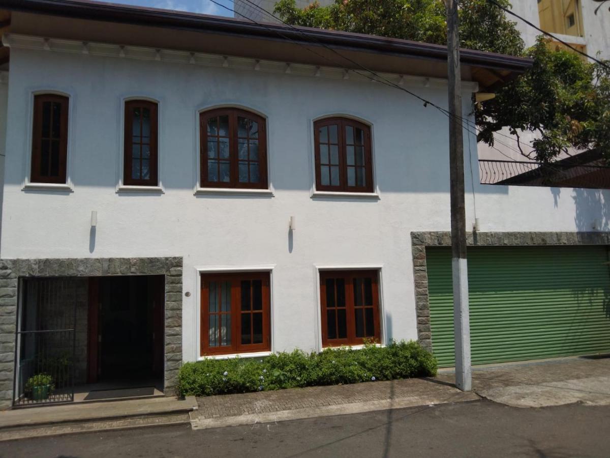 Ellen\u2019s Place Colombo Exterior foto
