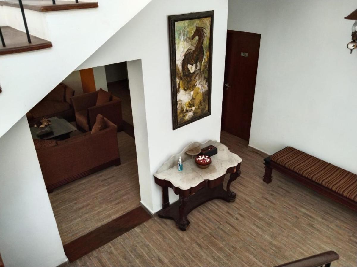 Ellen\u2019s Place Colombo Exterior foto