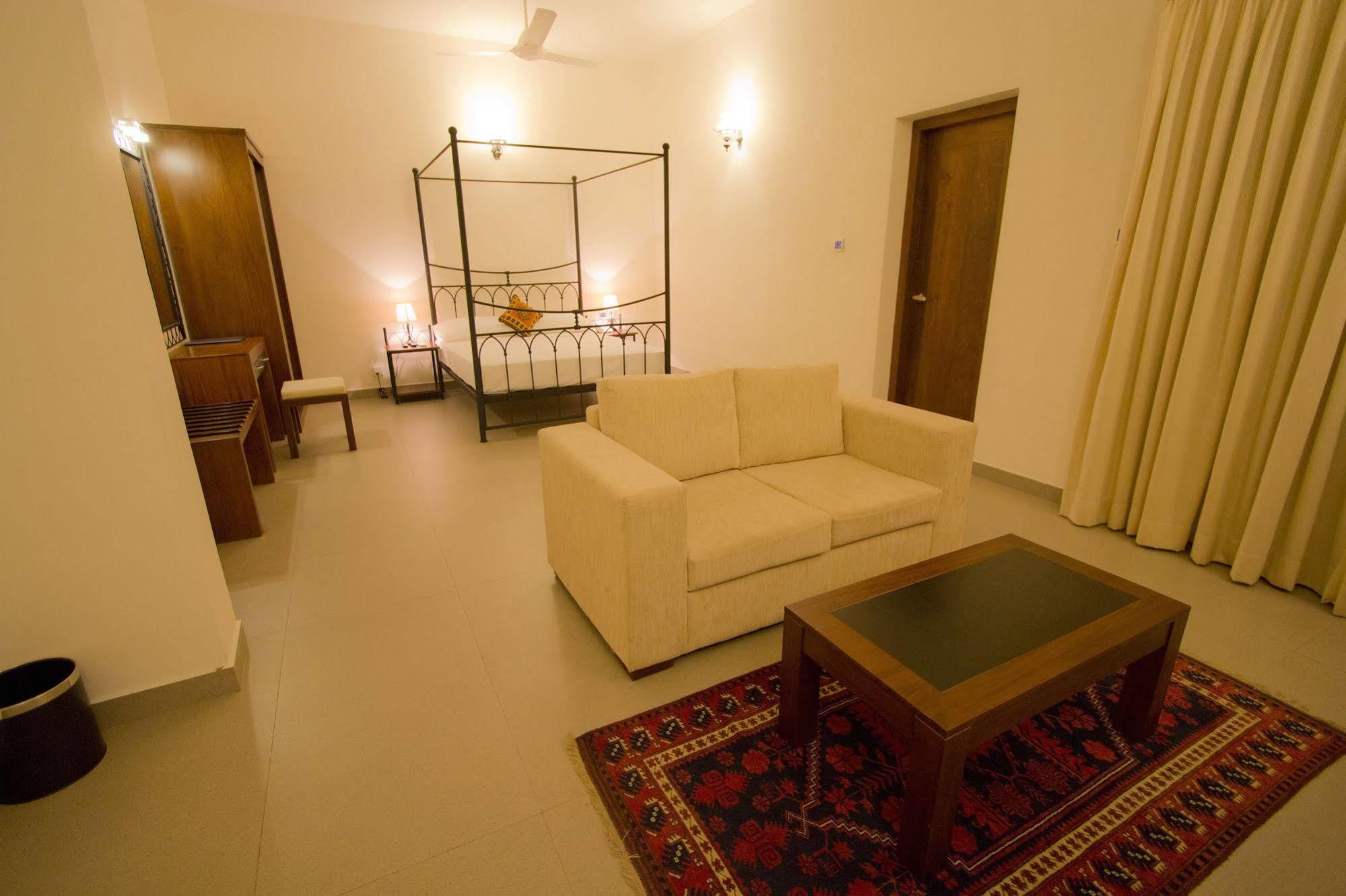 Ellen\u2019s Place Colombo Exterior foto